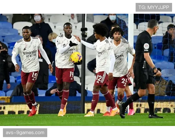 欧冠战报:阿森纳主场2-2战平皇家马德里,萨卡、维尼修斯分别建功 欧冠战报:阿森纳主场2-2战平皇家马德里,萨卡、维尼修斯分别建功